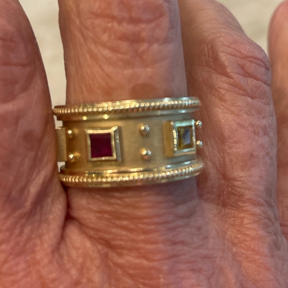 This Elegant solid Gold 14k with multi gem stone custom made ring. Men or womans